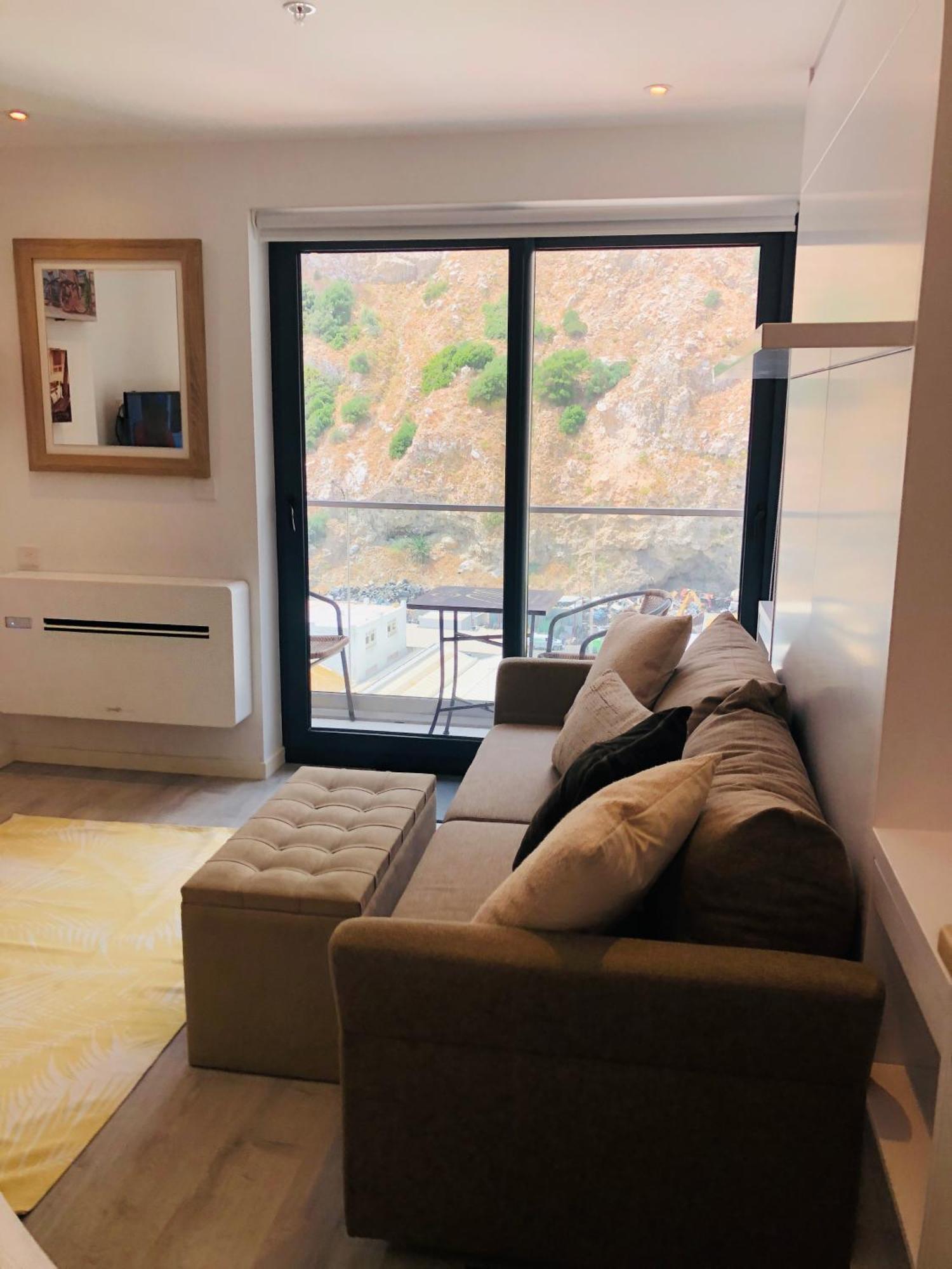 Cp High Floor Luxury Studio Sleeps 3 Gibraltar Bagian luar foto